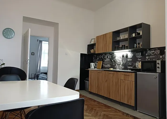Appartement Hybesova2 *